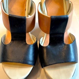 ALDO high heel wedges. Leather. 4” wedge. Size 10